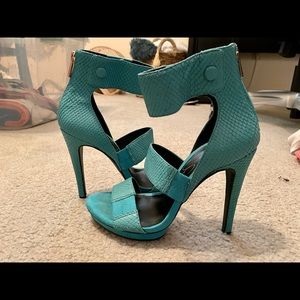 Jessica Simpson Strappy Turquoise Heels